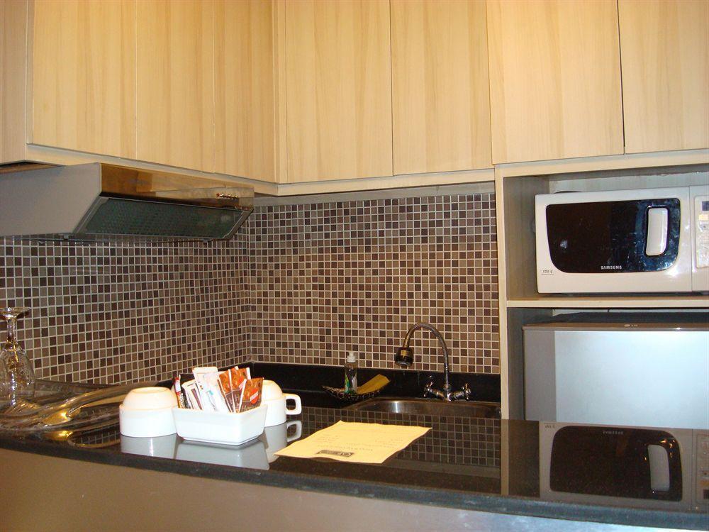 Ap Suite Apartment กูตา ภายนอก รูปภาพ