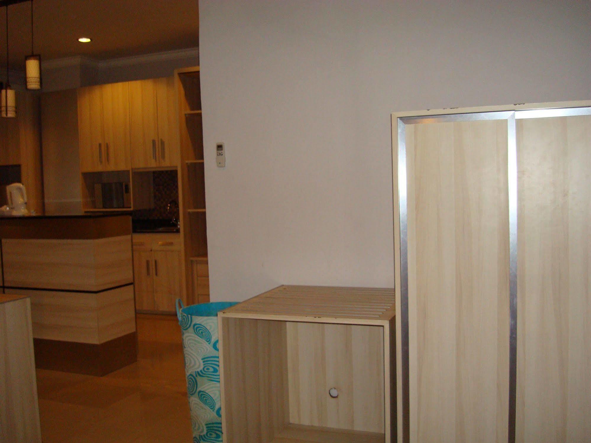 Ap Suite Apartment กูตา ภายนอก รูปภาพ