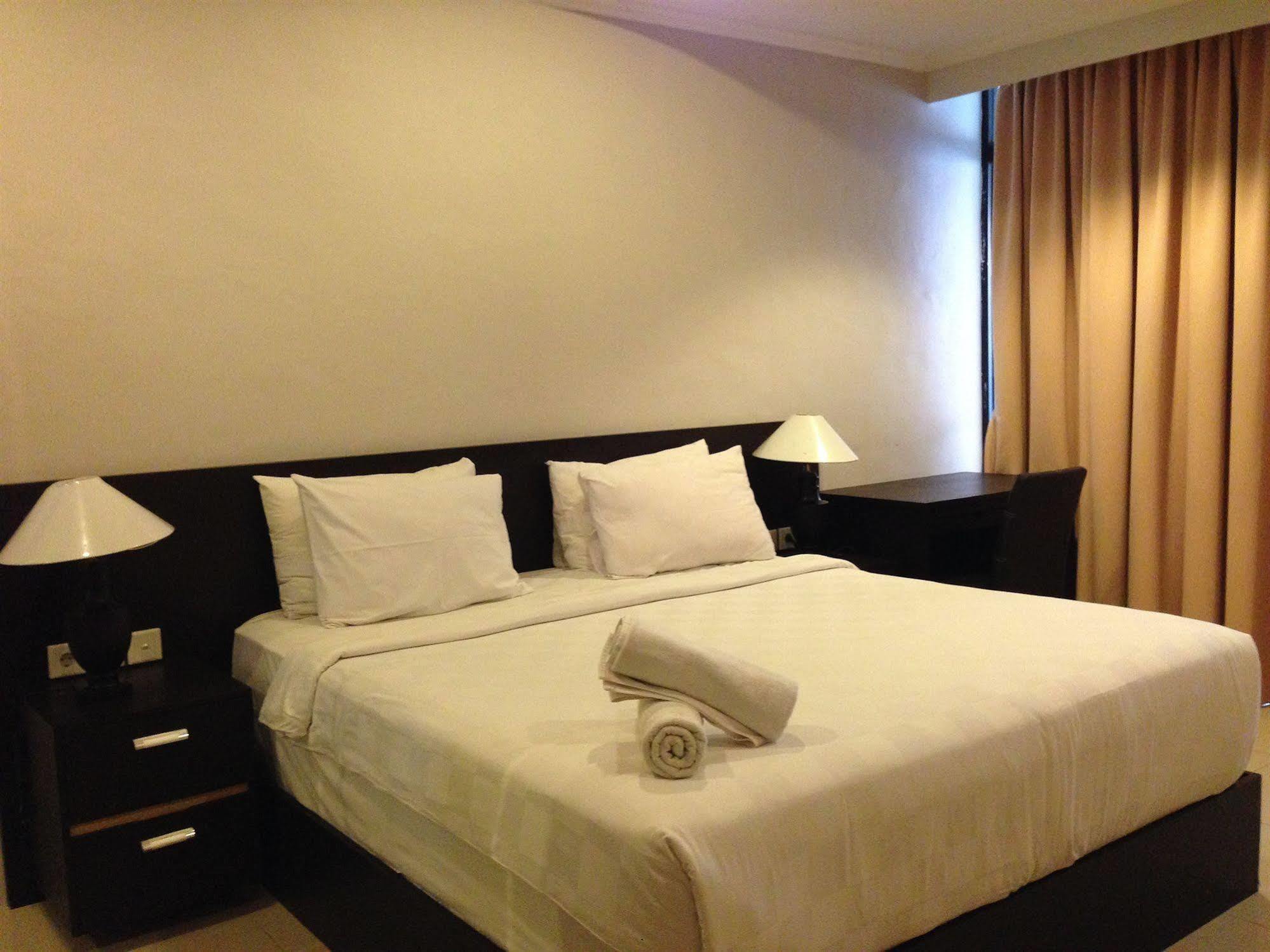 Ap Suite Apartment กูตา ภายนอก รูปภาพ