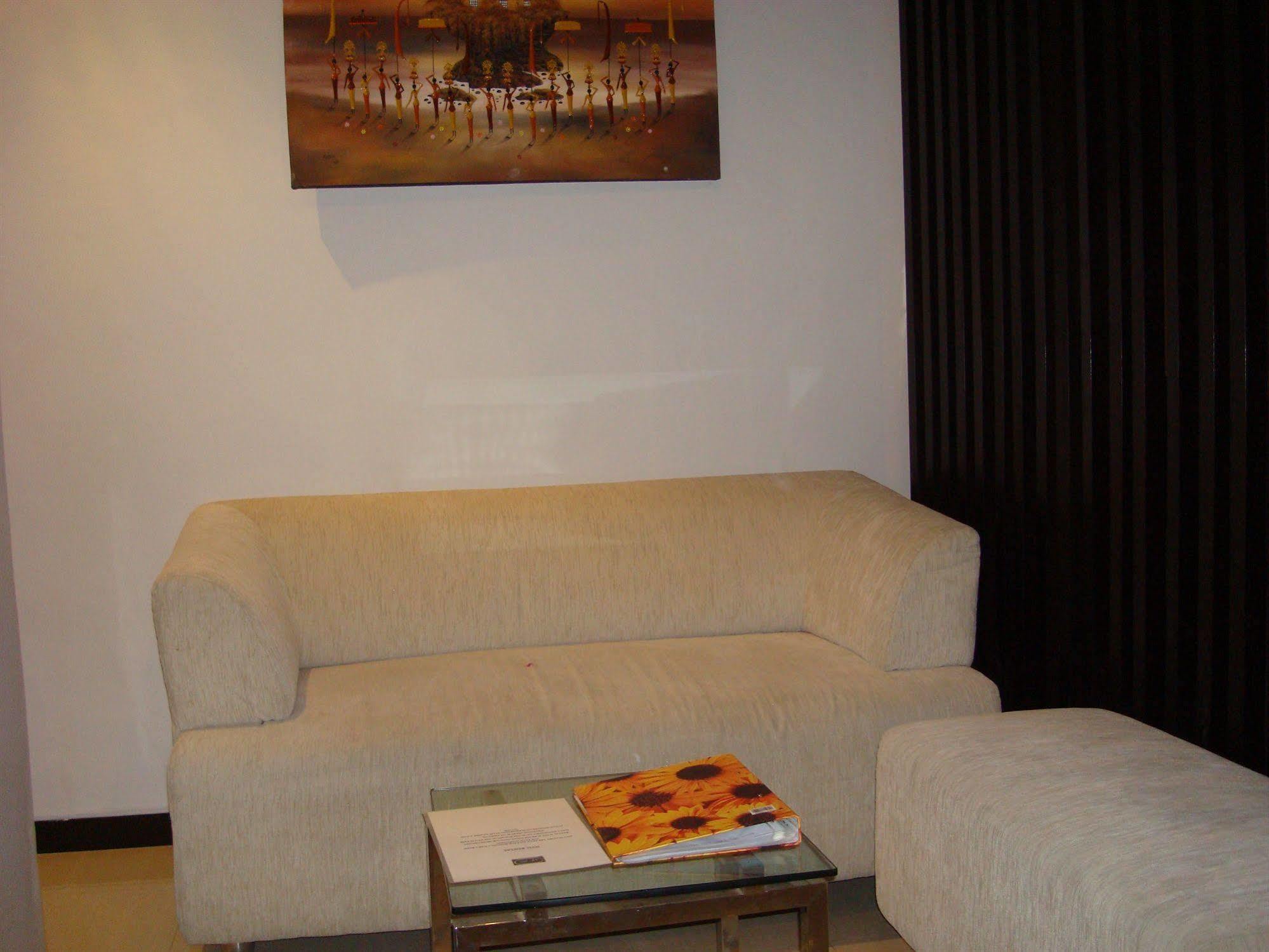 Ap Suite Apartment กูตา ภายนอก รูปภาพ